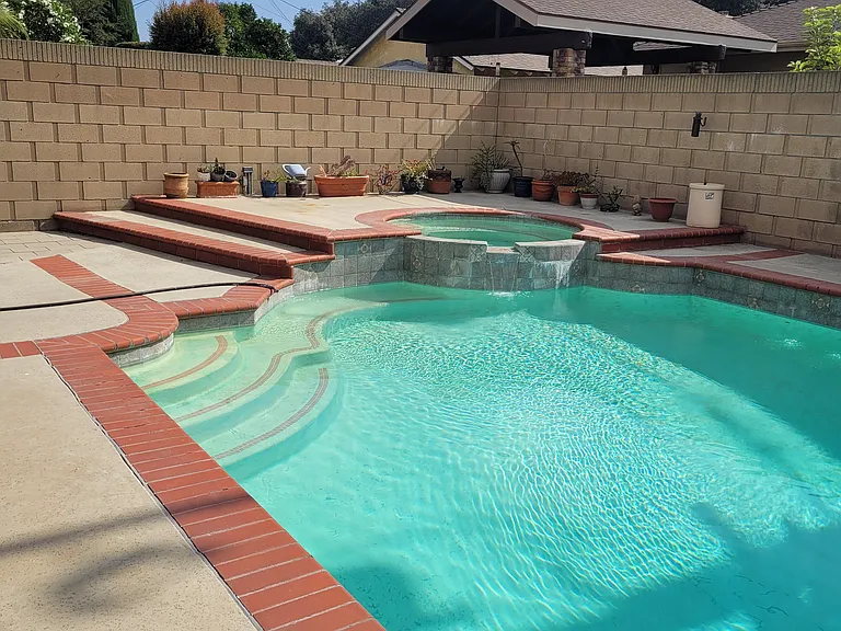 17924 Redwood Ave — Photo 5