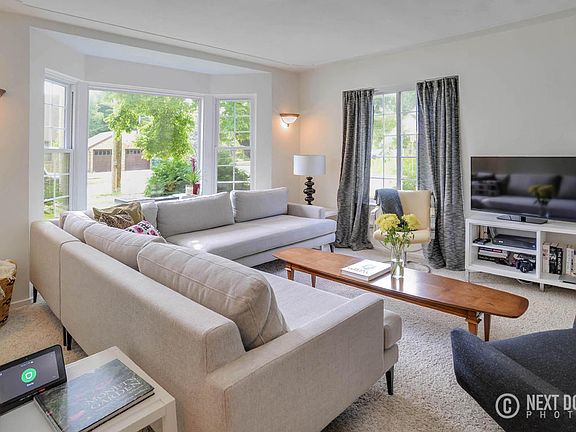 5th image of 2521 Godwin Ave SE