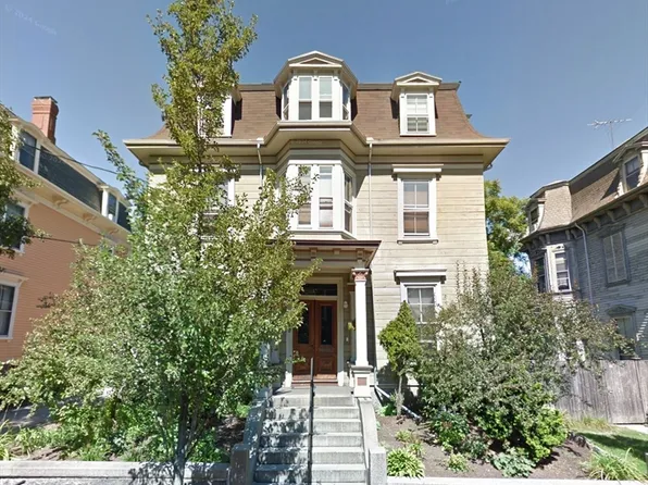 15 Bigelow St APT 5, Cambridge, MA 02139
