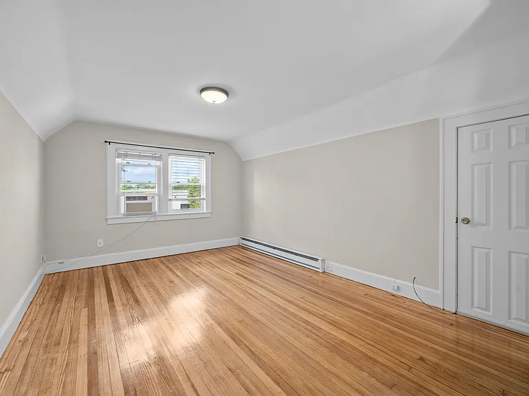 30 Sargeant Ave #2 — Photo 4