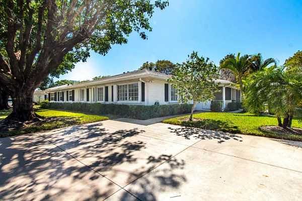 Home For Sale In Limetree