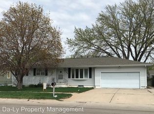 3106 W 13th St, Grand Island, NE 68803