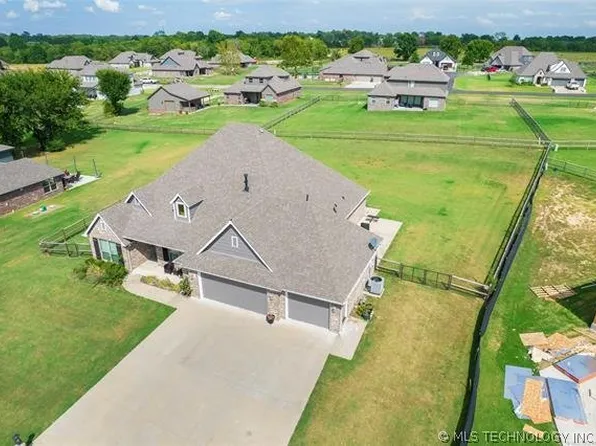 7863 S 266th Ave E, Broken Arrow, OK 74014