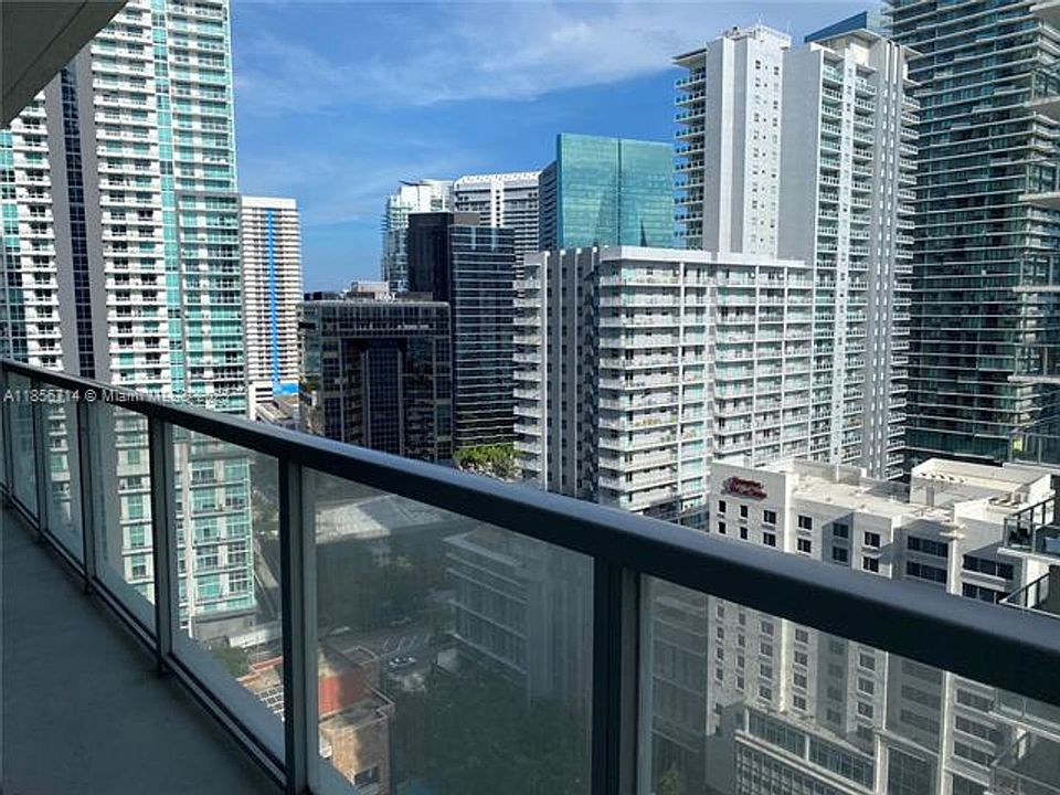 1st image of 1111 SW 1st Ave APT 2516