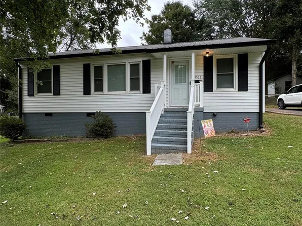 906 N Flint St, Lincolnton, NC 28092