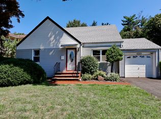 15-47A Elmary Pl, Fair Lawn, NJ 07410