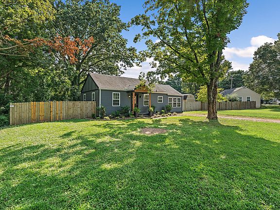 5th image of 2614 Live Oak Rd