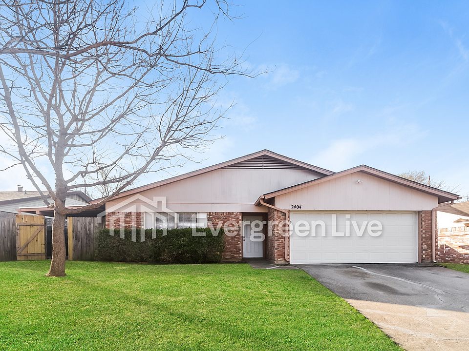 1st image of 2404 Heathercrest Dr