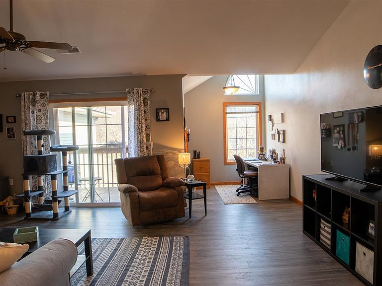 Parkview Condominiums Milton, WI Zillow