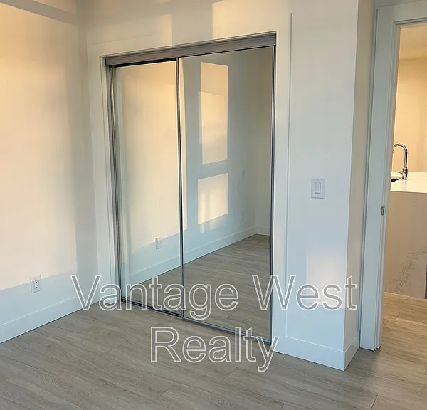 3699 Capozzi Rd #406 — Photo 6