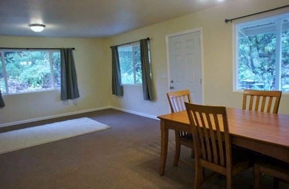 4th image of 18-4150 Komo St #1