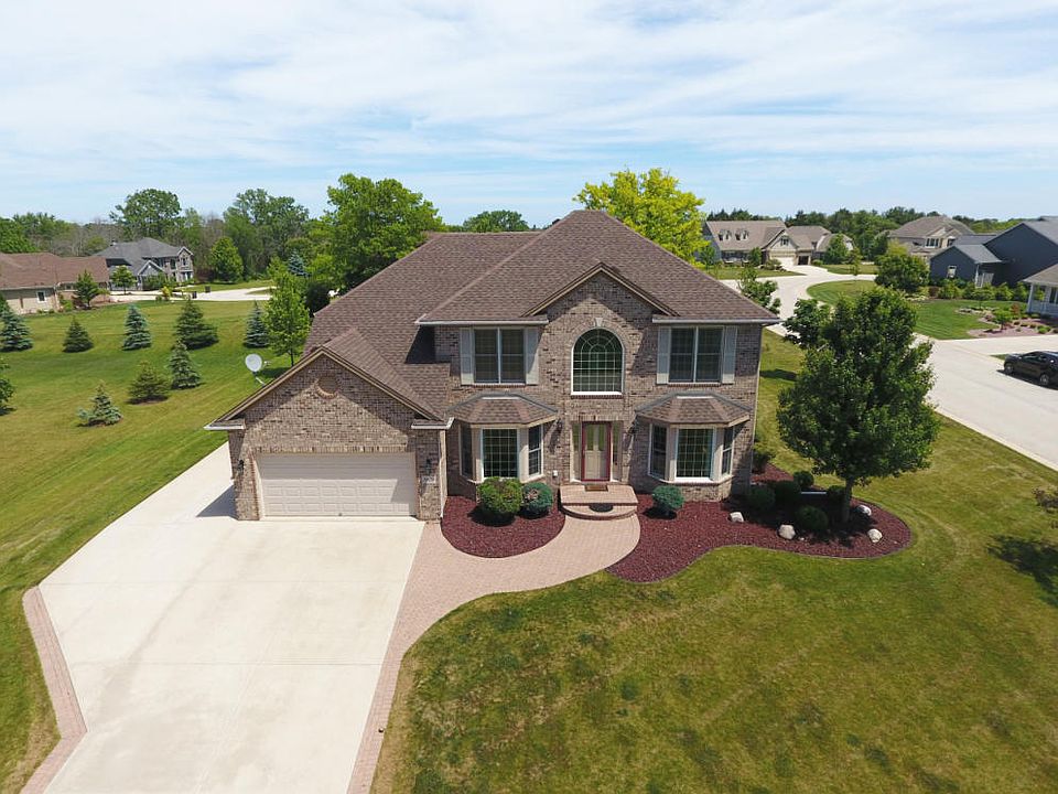 2nd image of 1909 Brougham Ln