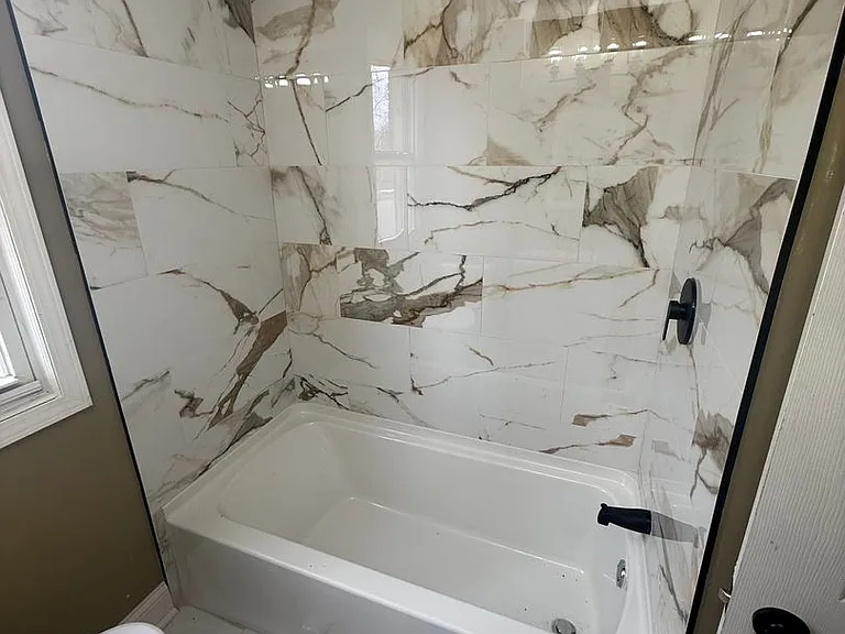 15512 Mendota St — Photo 13