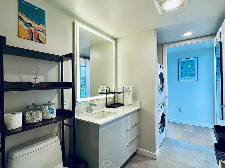 450 S Main St #1601 — Photo 16