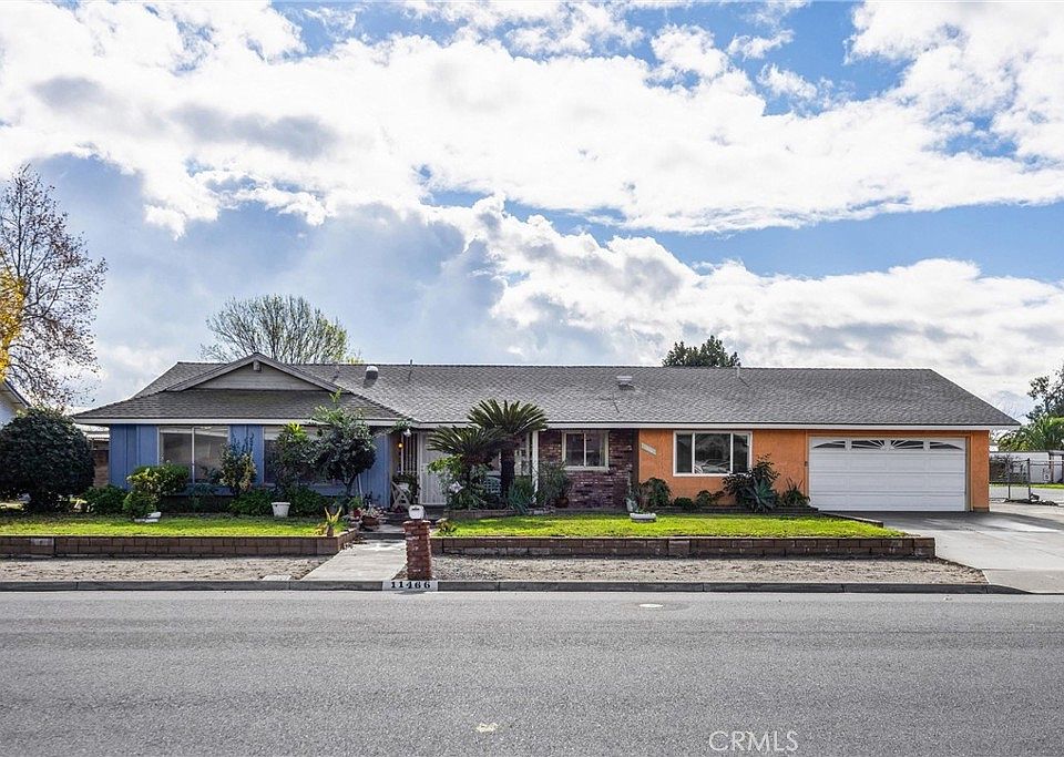 1st image of 11466 Antigua Dr