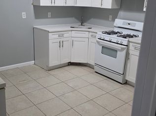 10 W End Ave, Newark, NJ 07106