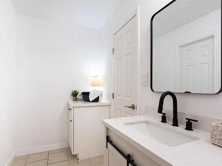4855 Sulley Dr — Photo 28