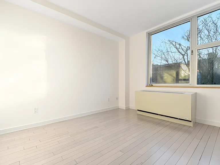 250 Bedford Ave #129502 — Photo 3