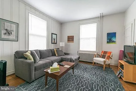 720 Gladstone Ave #2 — Photo 4