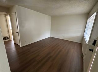2009 W 9th St #3, Fort Stockton, TX 79735