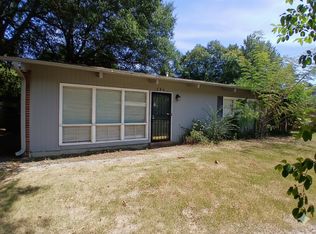 582 Desha St, Memphis, TN 38117