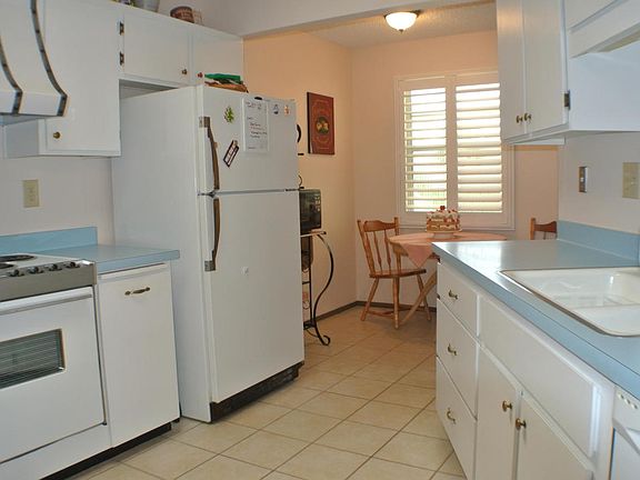 2nd image of 17257 N 105th Ave