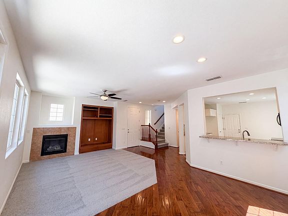 3rd image of 291 Candela Cir