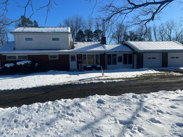 16 Memorial Ln, Berwick, PA 18603