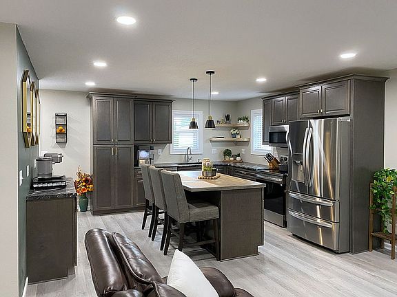 4th image of this home