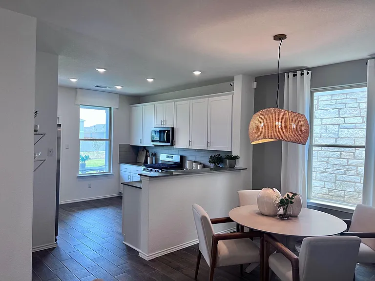 437 Pickrell Loop — Photo 23