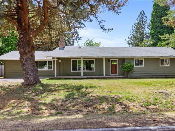 3395 Bursell Rd, Central Pt, OR 97502