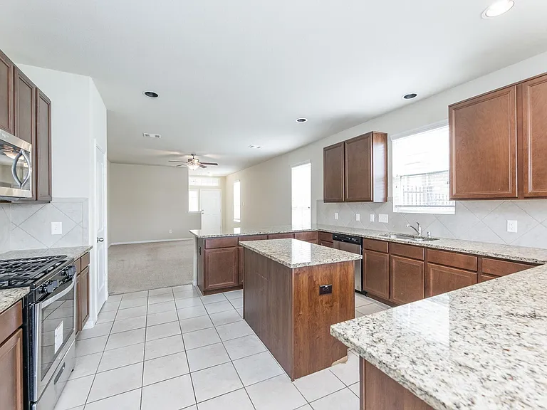 24922 Scarlatti Cantata Dr — Photo 11