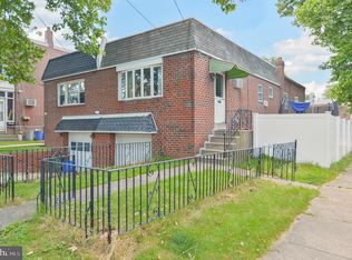 7352 Montour St, Philadelphia, PA 19111
