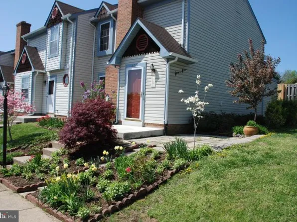 2211 Hamway Dr, Fredericksburg, VA 22407