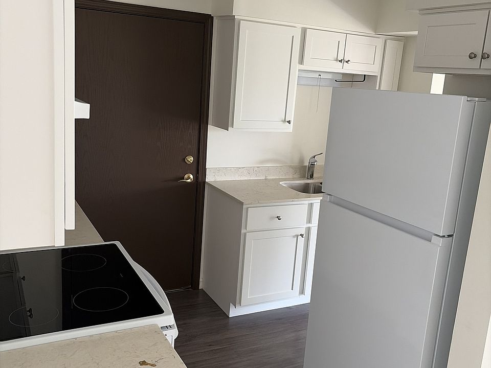 1st image of 10712 Mary Ln