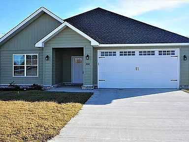 3601 Leafy Pass — Photo 2
