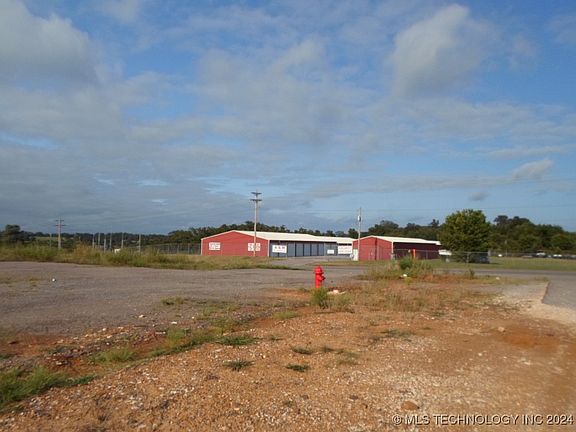 4th image of 25095 Highway 82