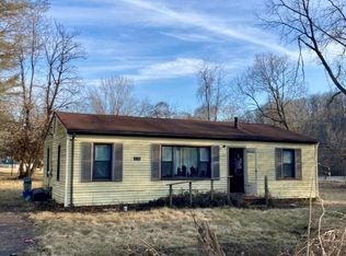 5318 Robin Rd, House Springs, MO 63051