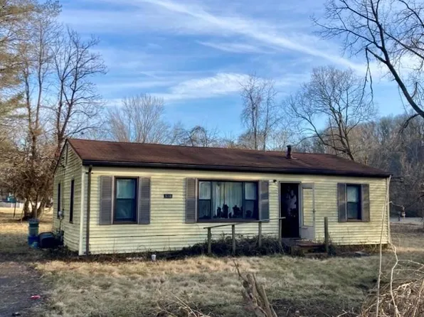 5318 Robin Rd, House Springs, MO 63051