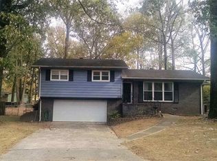 1905 Thornhill Rd, Fultondale, AL 35068