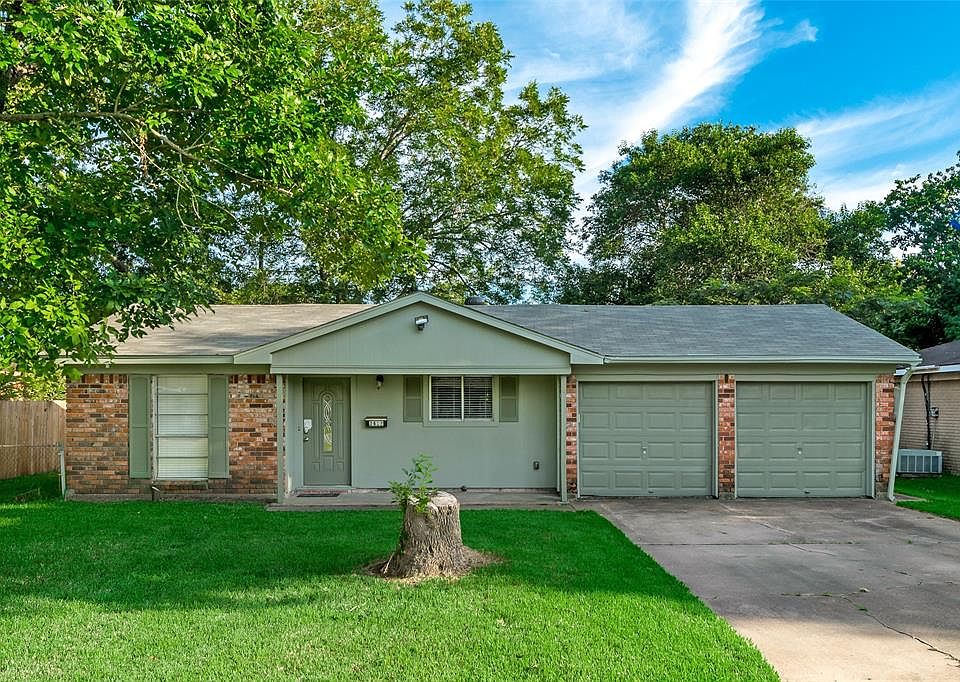 1st image of 2622 Hillshire Dr