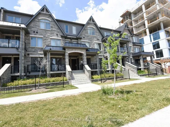 200 Veterans Dr #79, Brampton, ON L7A 4S6