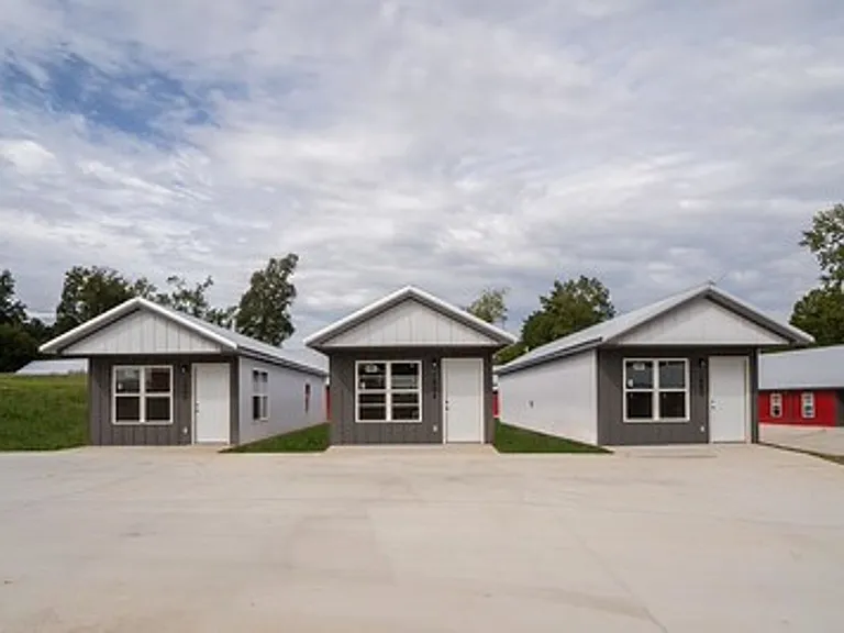 8411 State Highway 204 — Photo 12