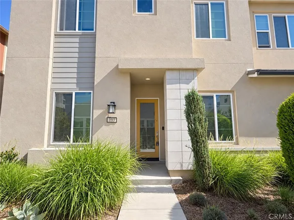 193 Frame, Irvine, CA 92618