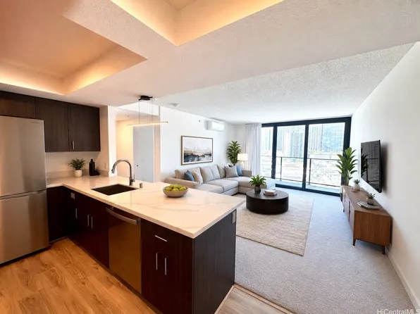 615 Keawe St #1708, Honolulu, HI 96813