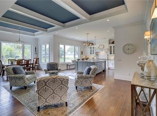 13 Loomis Ferry Rd, Hilton Head Island, SC 29928