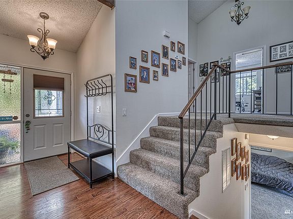 3rd image of 3866 SE Conifer Park Dr