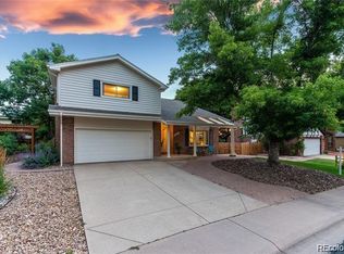2257 S Holland Way, Lakewood, CO 80227