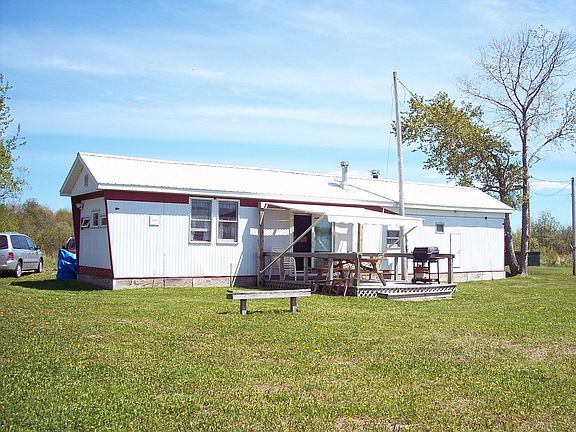 2 Bedroom Furnished Home