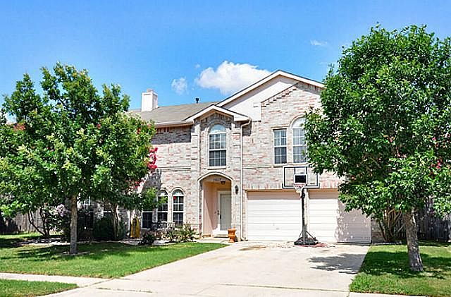 1st image of 2607 Skyview Dr